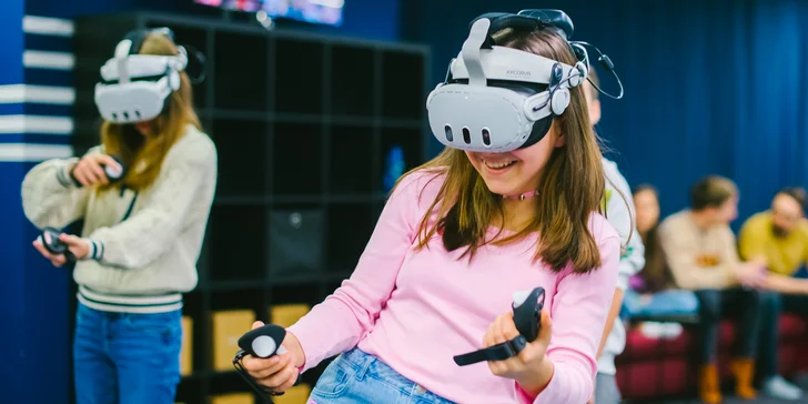 Vstup do moderní VR arény Another World: 30 min. hry pro 1–4 osoby