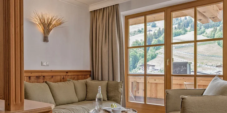 Luxusní rodinná dovolená v Alpách: 4* hotel s polopenzí plus, neomezený wellness, karta výhod
