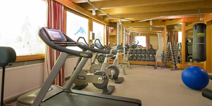 Luxusní rodinná dovolená v Alpách: 4* hotel s polopenzí plus, neomezený wellness, karta výhod