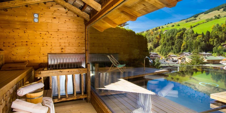 Luxusní rodinná dovolená v Alpách: 4* hotel s polopenzí plus, neomezený wellness, karta výhod