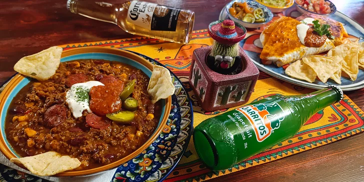 Mexiko na talíři v novém podniku: chilli con carne, burrito i nachos pro 1 nebo 2 osoby