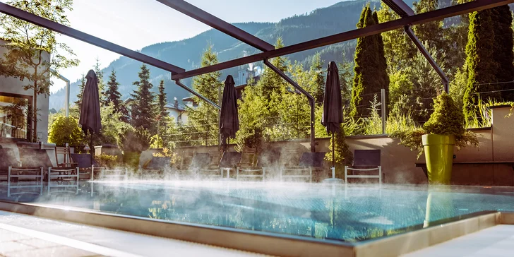 Rakouské Alpy s obřím wellness, bufetovými snídaněmi a turistickou kartou