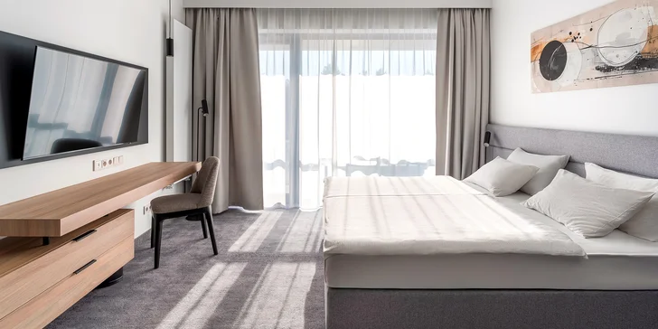 5* hotel přímo na pláži u Baltu: vnitřní i venkovní wellness, polopenze, animační program