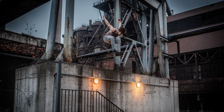 Individuální lekce parkouru: pro 1, 2 či 3 osoby (90 minut)