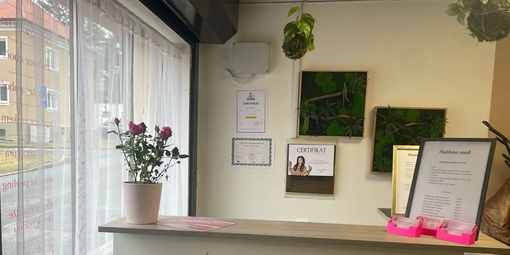 80 minut kosmetické péče: diagnostika, čištění UV světlem a ošetření na míru vaší pleti