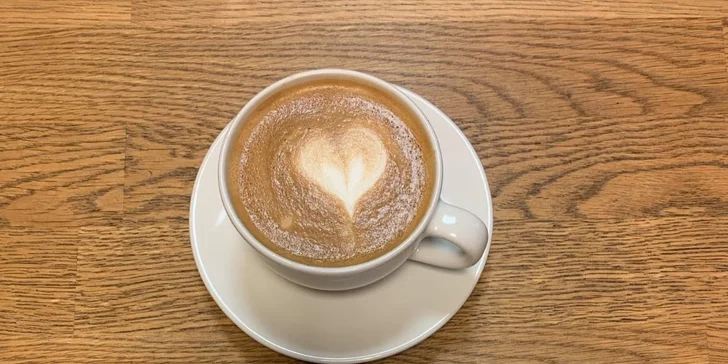 Espresso, cappuccino, americano či lungo i linecké kolečko pro 1 nebo 2 os.
