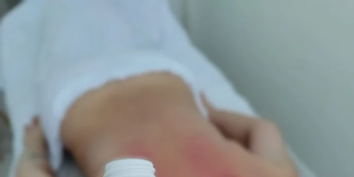 Masáže podle výběru v délce až 90 min.: relaxační, baňkování i lávové kameny