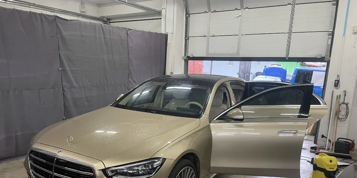 Čištění vozu: interiér nebo kompletní péče vč. voskování