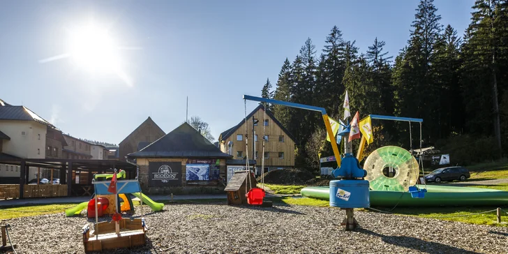 Pobyt v Beskydech: polopenze a relax ve wellness, turistické trasy, areál plný atrakcí a sleva na ně