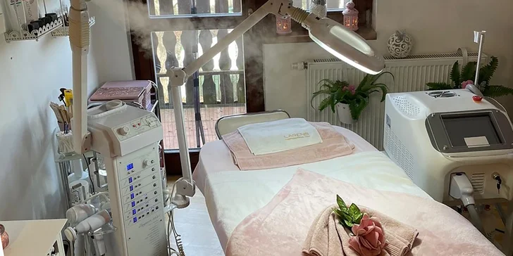 90 minut kosmetické péče s laserem, LED a kryoterapií pro omlazení pleti