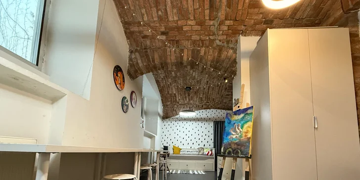 Výtvarné kurzy pro děti od 6 do 14 let: úvodní lekce na zkoušku, ateliér v Karlíně