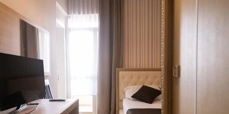 Dovolená v Albánii: 4* hotel pár kroků od pláže, vč. snídaně, vlastní doprava