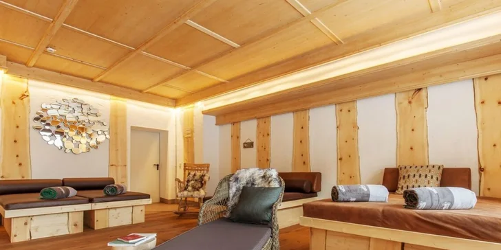 Rakouské Alpy: hotel s výhledem na oblast Dachstein, snídaně i wellness