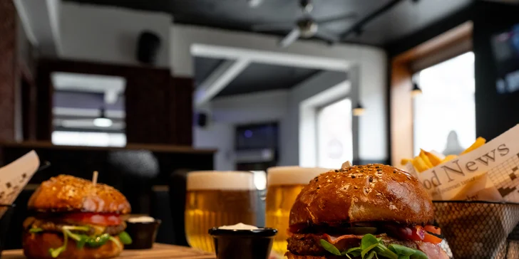 Burgery a hranolky pro 1 nebo 2 osoby v novém podniku na Stodolní