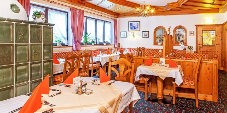 Rakouské Alpy: hotel s výhledem na oblast Dachstein, snídaně i wellness