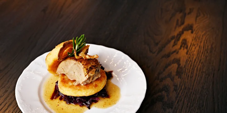 Degustační menu v restauraci Talíř: 5 nebo 7 chodů, varianta s neomezenými nápoji