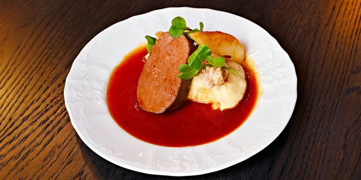 Degustační menu v restauraci Talíř: 5 nebo 7 chodů, varianta s neomezenými nápoji