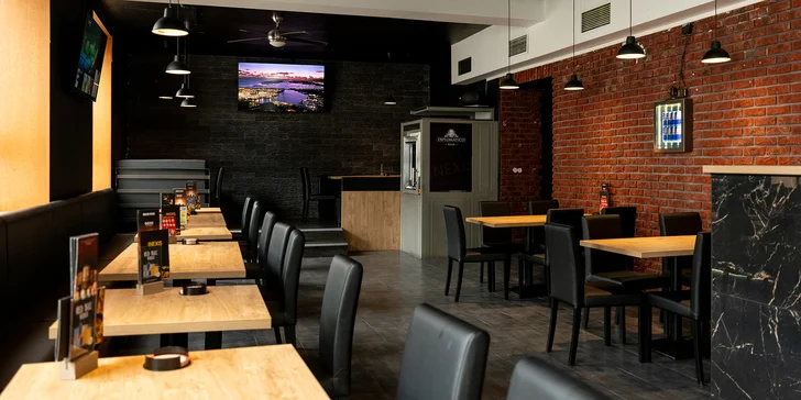 Smažené prkénko v novém podniku na Stodolní: křídla, řízky, nachos i pivo