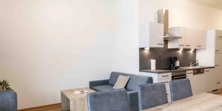 Dovolená v Tyrolsku: hotel u lanovky s polopenzí a vstupem do saunové zóny