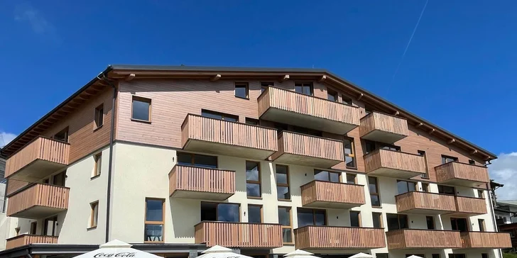Dovolená v Tyrolsku: hotel u lanovky s polopenzí a vstupem do saunové zóny