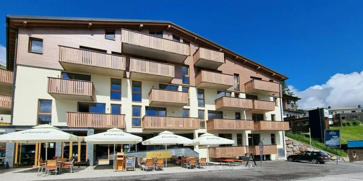 Dovolená v Tyrolsku: hotel u lanovky s polopenzí a vstupem do saunové zóny
