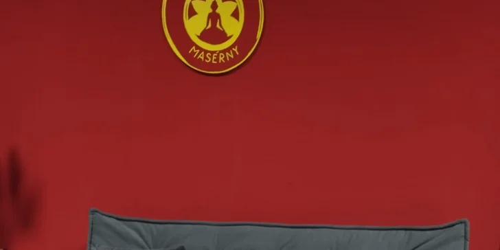 Permanentka na tři masáže dle výběru: klasická, havajská i baňkování