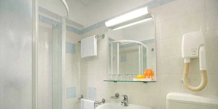 Dovolená v Poreči: 3* apartmány až pro 6 os. i vstup do bazénů a dětské herny