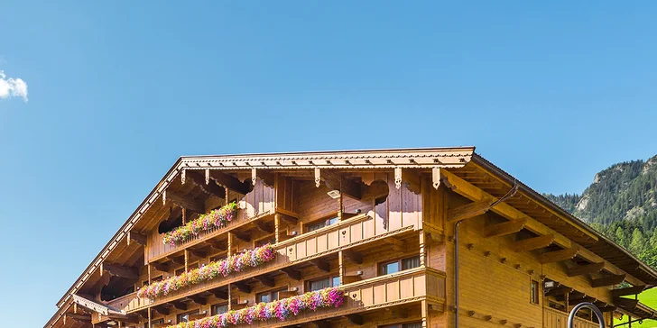 Relax i aktivní dovolená v Alpách: 4* hotel s polopenzí plus, neomezený wellness, karta výhod