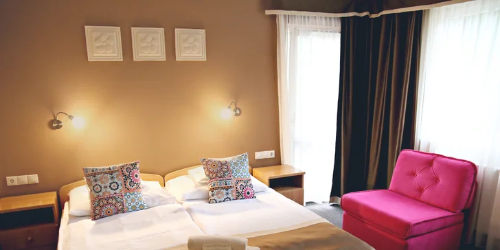 Pobyt u lázní Ellipsum: příjemný hotel s polopenzí, wellness i slevou na masáž