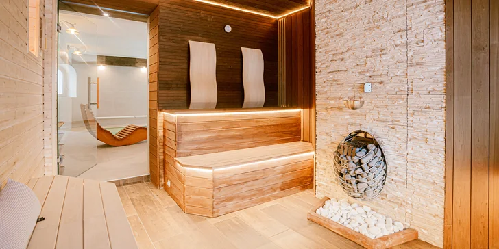 Privátní wellness balíčky: 75 nebo 150 min. vířivky a sauny pro 2 osoby