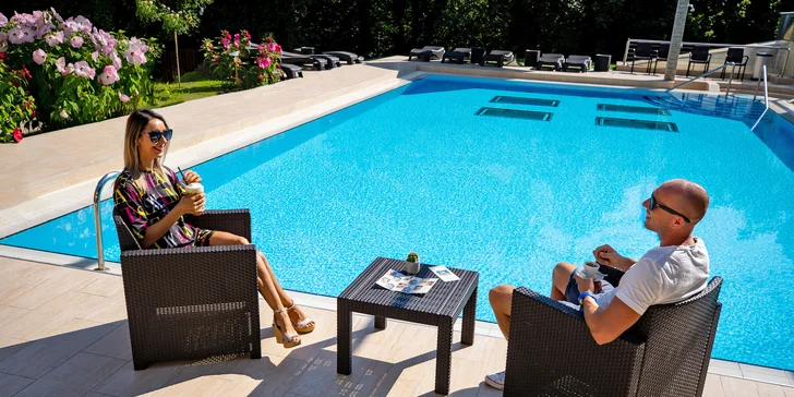 Pobyt u lázní Ellipsum: příjemný hotel s polopenzí, wellness i slevou na masáž