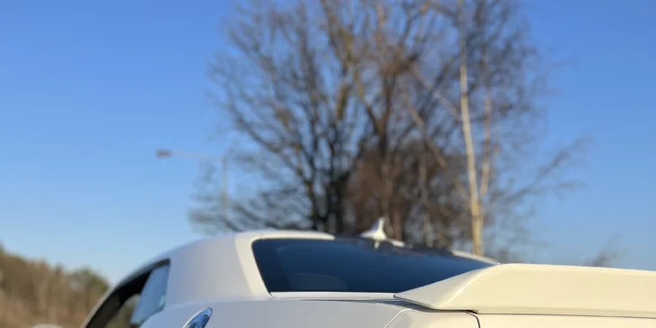 Zapůjčení vozu Dodge Challenger s výkonem 330 koní na 12 hod. až celý víkend