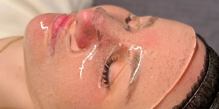 Kosmetické ošetření s radiofrekvencí i liftingová masáž kamenem gua sha (60–90 min.)