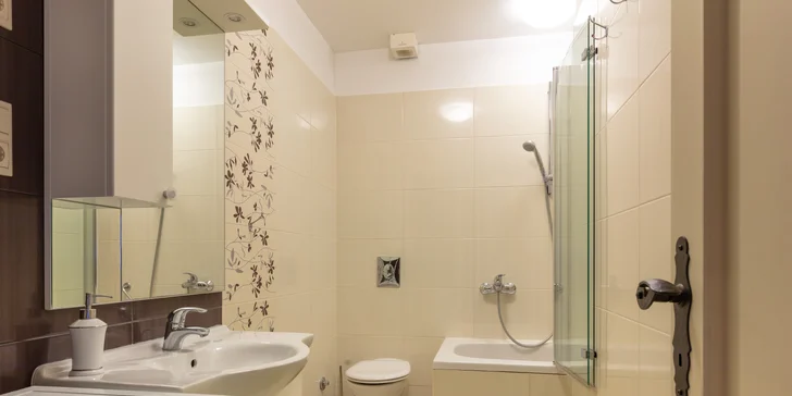 Nově zrekonstruovaný apartmán v Omiši přímo u písečné pláže pro 2–4 osoby