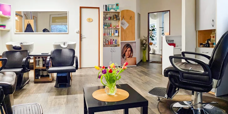 Barvení, zesvětlení, střih, styling, kúra i čištění Malibu C pro všechny délky vlasů