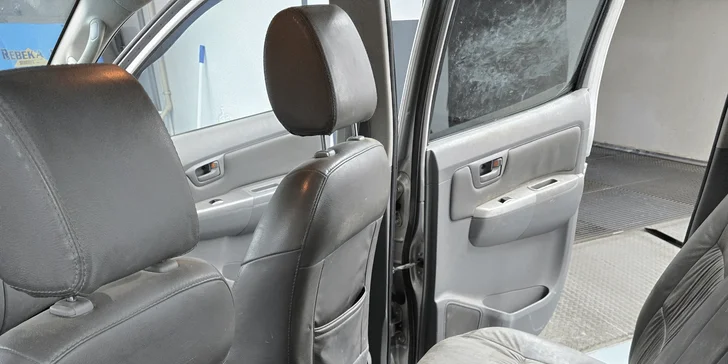 Čištění interiéru i exteriéru: pro osobní vozy i SUV, suchým či mokrým způsobem