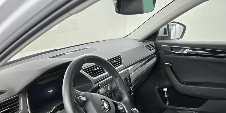 Čištění interiéru i exteriéru: pro osobní vozy i SUV, suchým či mokrým způsobem