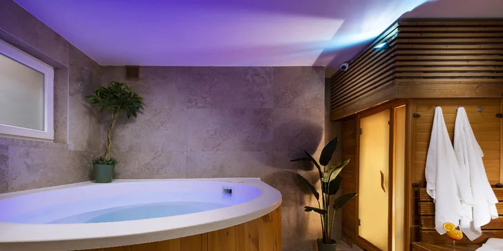 Královský odpočinek v Budapešti se snídaní a neomezeným wellness