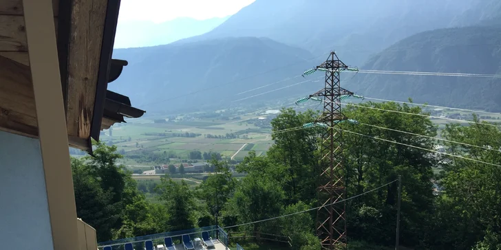 Italské termální lázně Levico: hotel s polopenzí a bazénem, degustace ve vinařství
