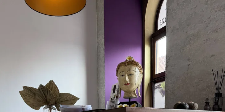 Párová aroma masáž v thajském salonu na Smíchově i balíček s následnou relaxací a občerstvením