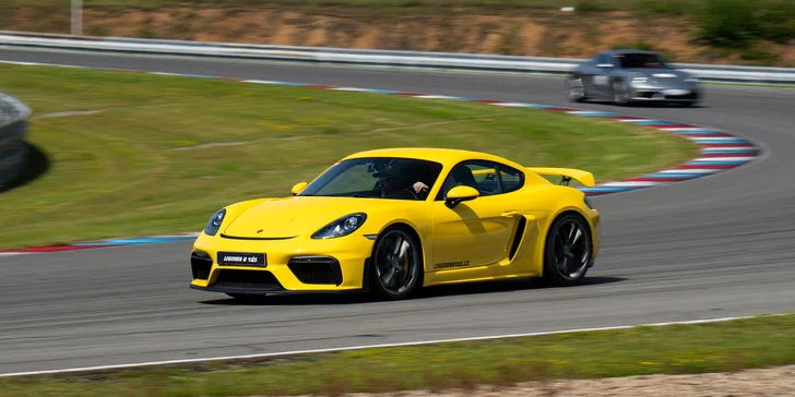 Porsche GT4 na závodním okruhu: spolujízda či řízení, 4 místa po celé ČR
