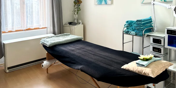 Omlazující péče, relax ošetření i čištění pleti vč. masáže gua sha