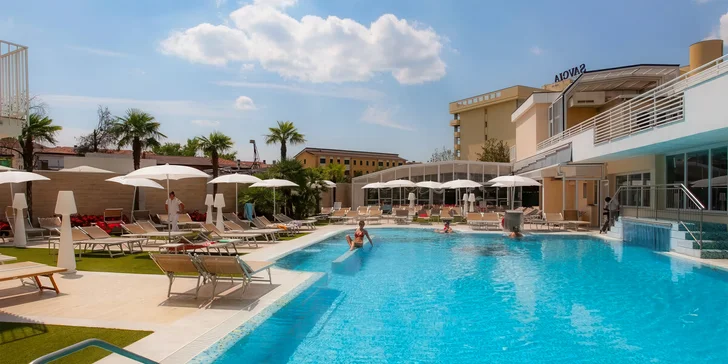 Termální lázně u Padovy: Hotel Terme Palace Meggiorato**** s polopenzí a vstupem do lázní