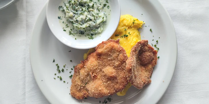 250–1 000 Kč do restaurace v novém hotelu v Olomouci s moderní kuchyní