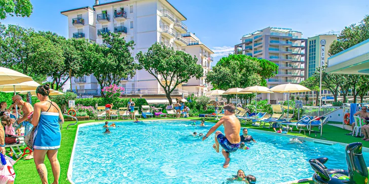 K moři do Itálie: family hotel u pláže, bazén, animační program a plná či polopenze