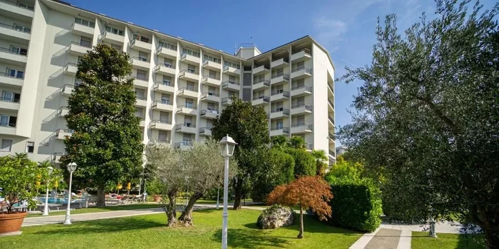 Itálie: 4* hotel vč. stravy a termálů, k dispozici i sauna, masáže či balneoterapie, vlastní doprava