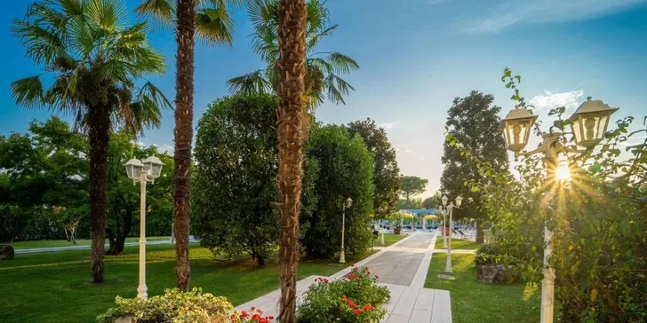 Itálie: 4* hotel vč. stravy a termálů, k dispozici i sauna, masáže či balneoterapie, vlastní doprava