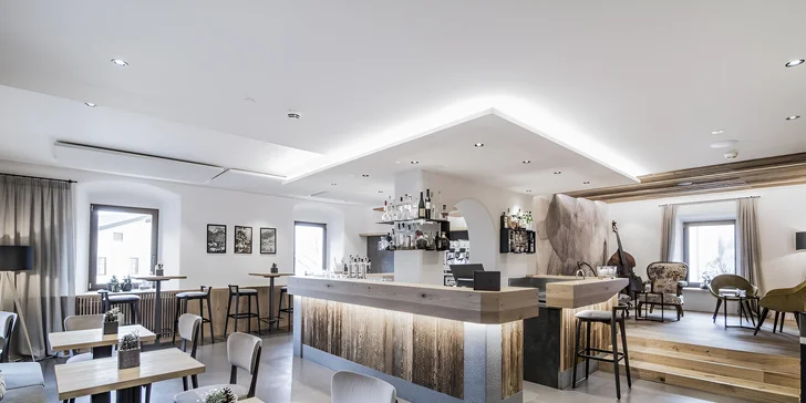 Aktivní dovolená i relax v italských Alpách: 4* hotel s polopenzí, wellness, karta výhod