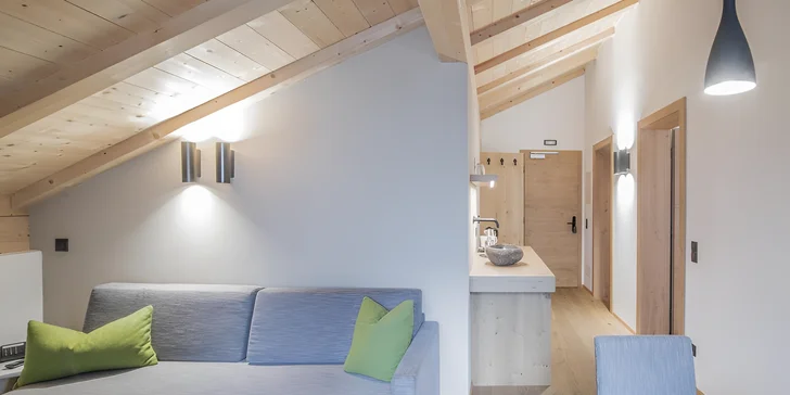 Aktivní dovolená i relax v italských Alpách: 4* hotel s polopenzí, wellness, karta výhod