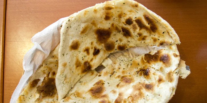 Nová indicko-nepálská restaurace: menu s předkrmem a hlavním chodem pro 2 osoby